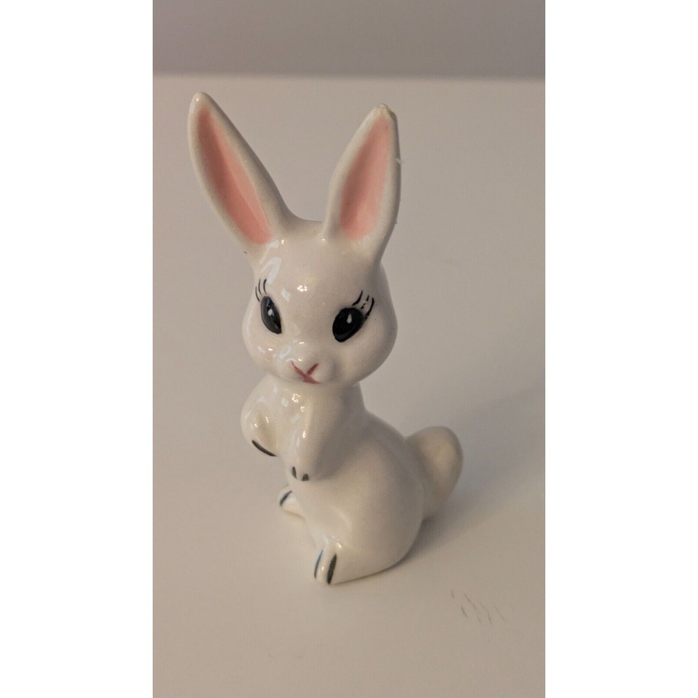 White Ceramic Anthropomorphic Easter Bunny‎ Rabbit 3 1/2"